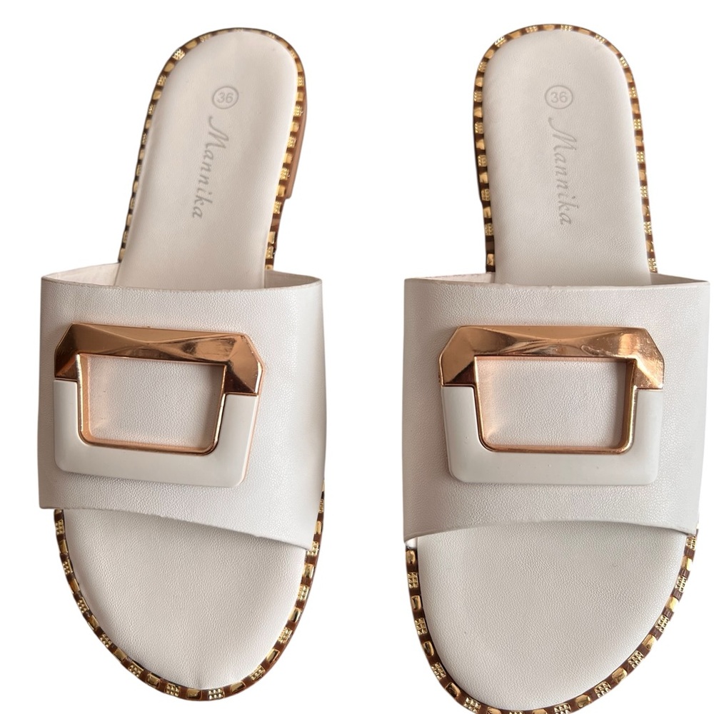 Elegant Women's Sandals in Cream and Gold.Sz 6.5.  Or 36 NEW